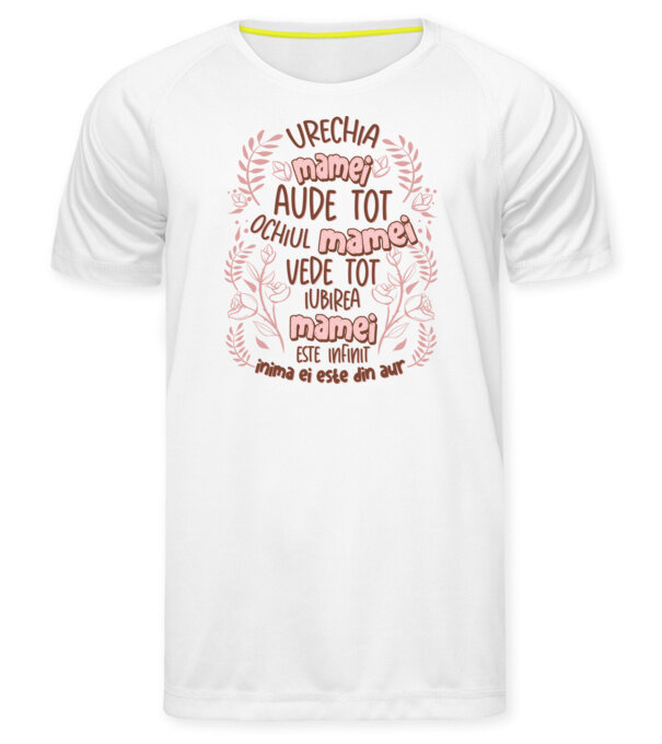  model  pe tricou