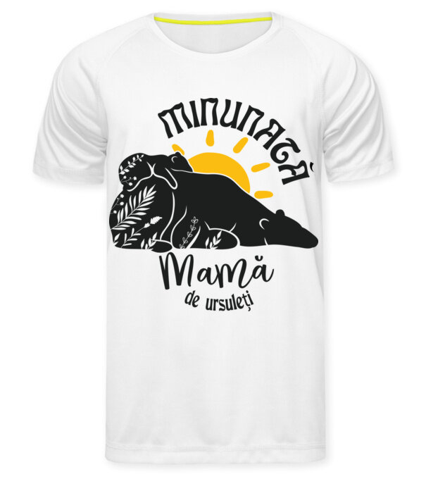  model  pe tricou