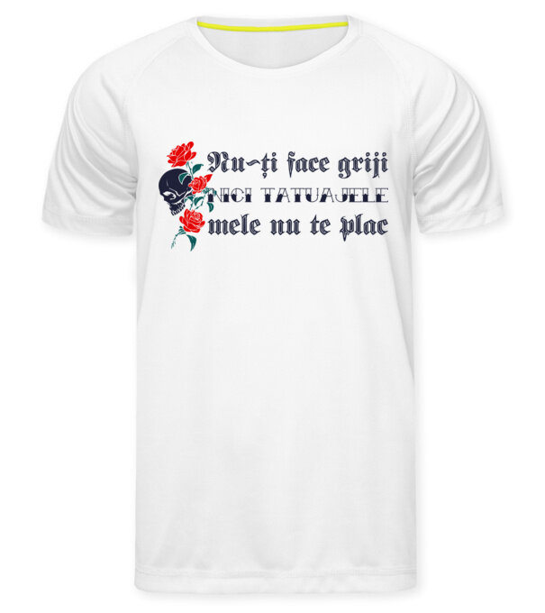  model  pe tricou