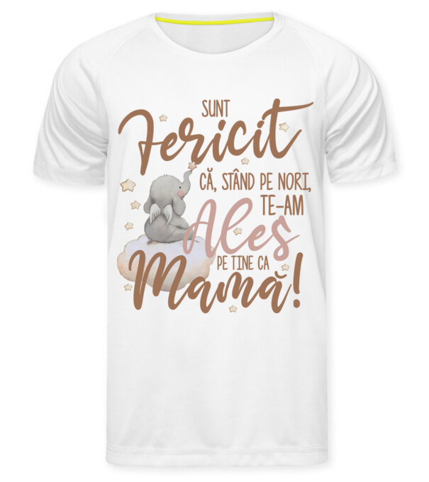  model  pe tricou