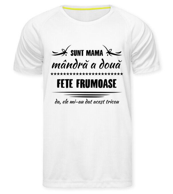  model  pe tricou