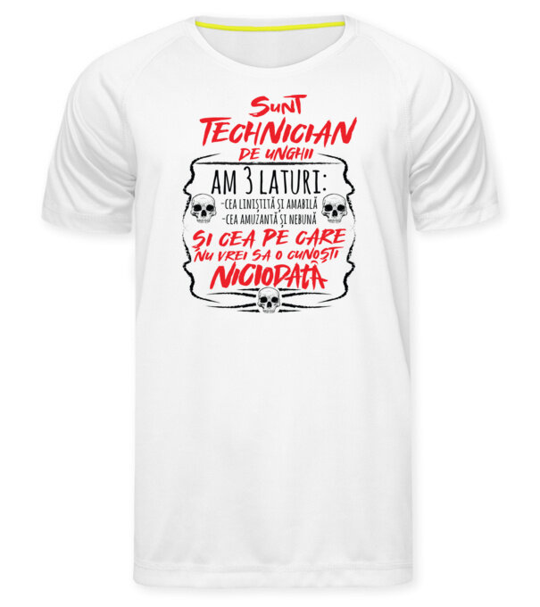  model  pe tricou