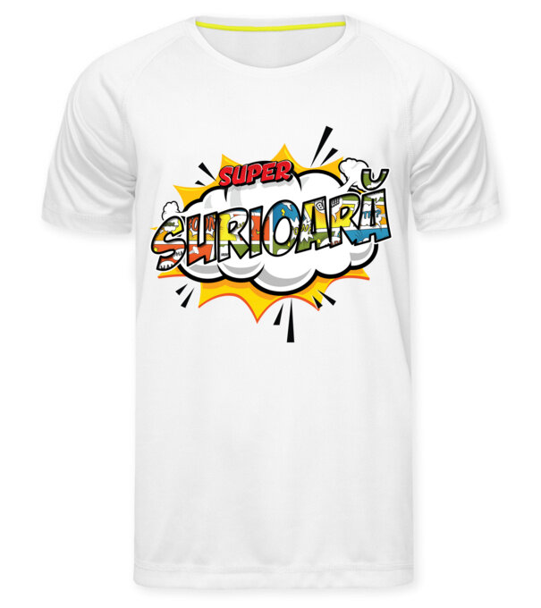  model  pe tricou
