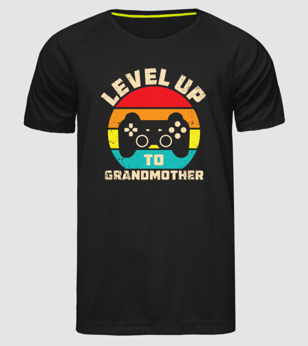 Level Up Grandmother model negru pe tricou