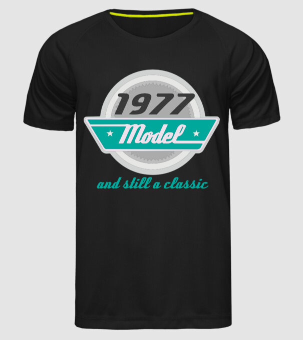 Model and still a classic - 1977 model negru pe tricou