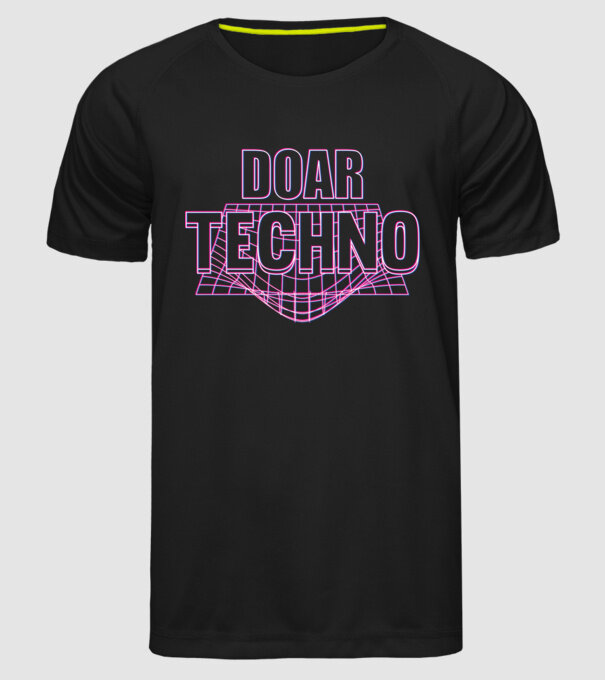 Doar techno model negru pe tricou
