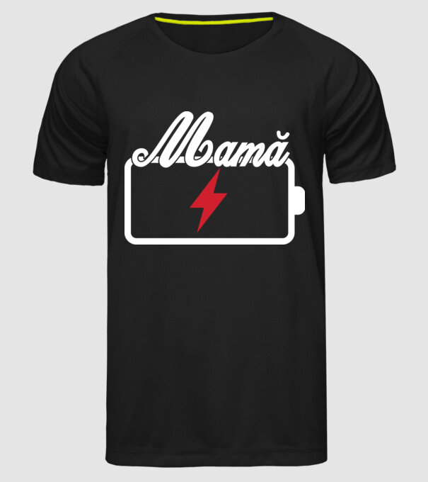 Mamă la încărcat model negru pe tricou
