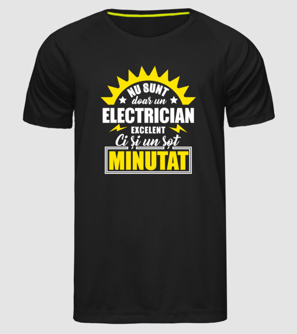 Nu sunt doar un electrician excelent, ci și un soț minunat! model negru pe tricou