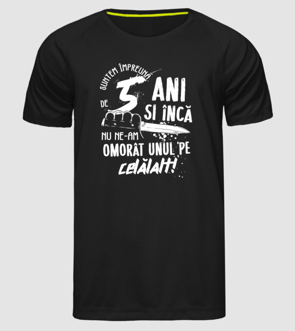 Suntem împreună de 5 ani model negru pe tricou