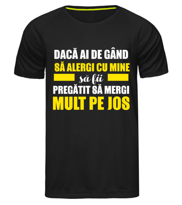  model  pe tricou