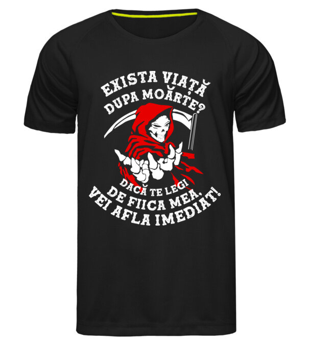 model  pe tricou