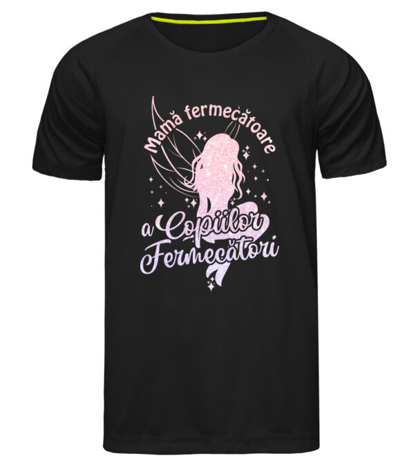 model  pe tricou