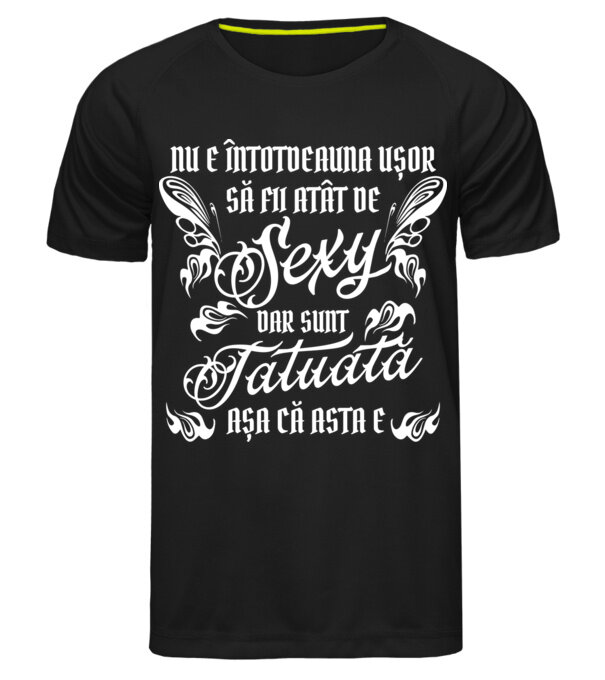  model  pe tricou