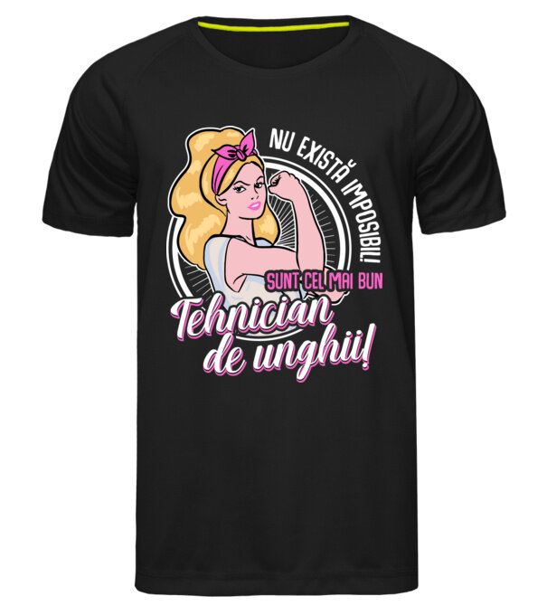  model  pe tricou