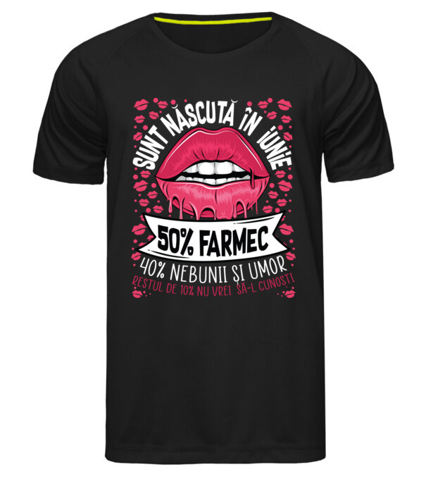  model  pe tricou