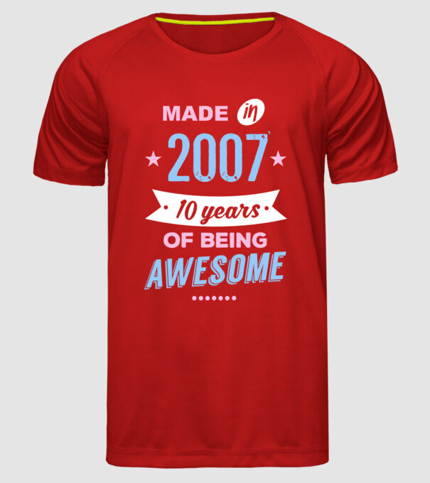 Made in - 2007 model roșu pe tricou