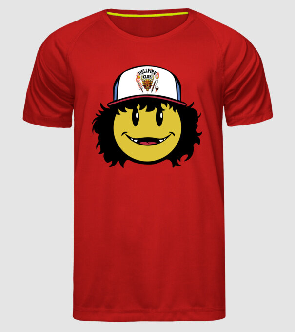 dustinhappyface model roșu pe tricou