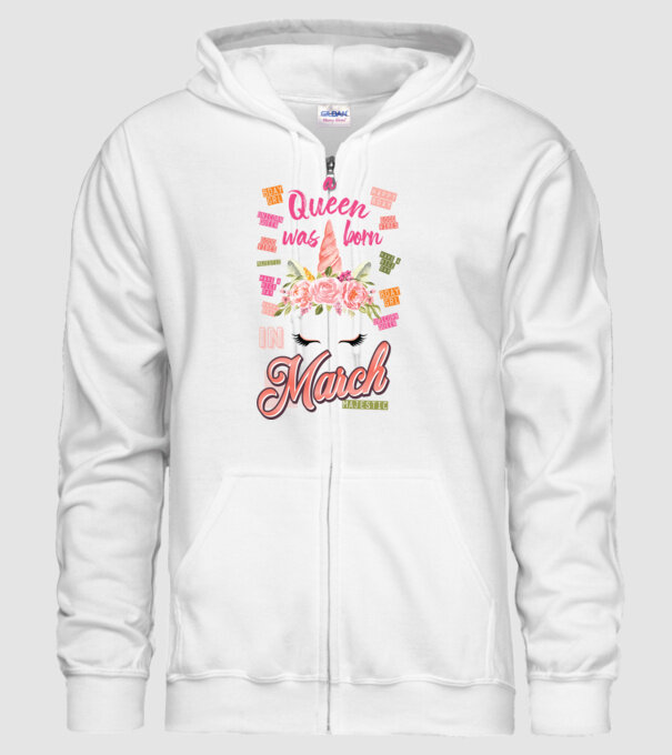 A queen was born in MÁRCIUS model alb pe tricou