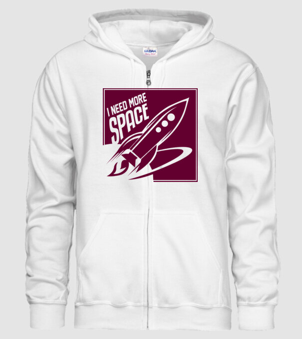 more space model alb pe tricou
