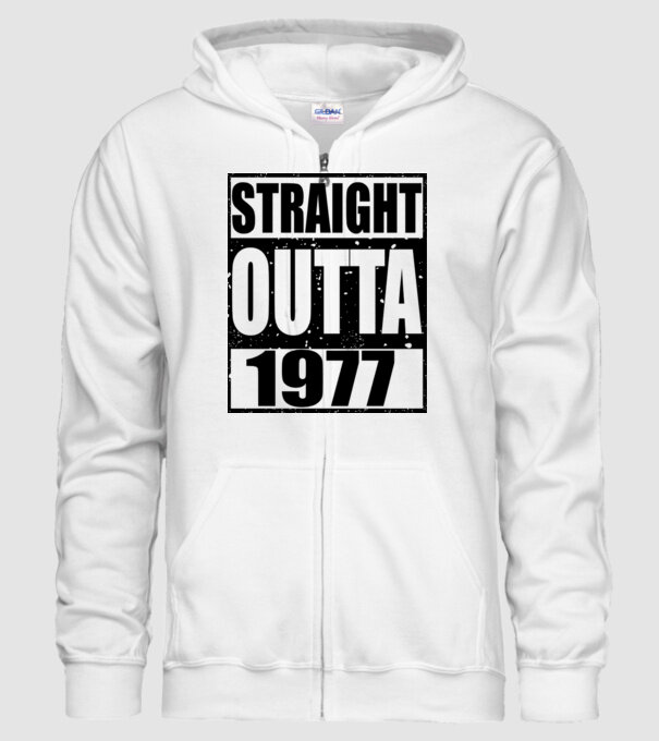 Straight Outta - 1977 model alb pe tricou