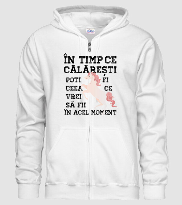 în timp ce călărești poți fi ceea ce vrei să fii - în acel moment model alb pe tricou