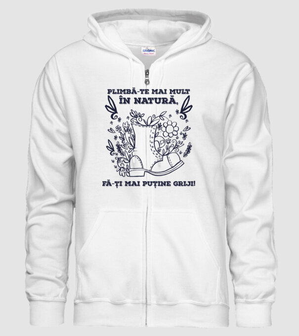 Plimbă-te mai mult în natură, fă-ți mai puține griji! model alb pe tricou