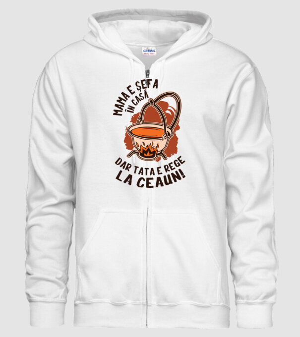 Mama e șefa în casă, dar tata e rege la ceaun! model alb pe tricou