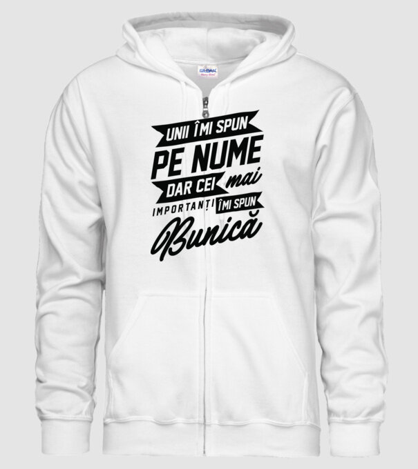 Unii îmi spun pe nume, dar cei mai importanți îmi spun bunică model alb pe tricou