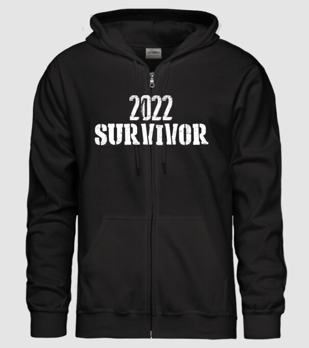 2022 survivor model negru pe tricou