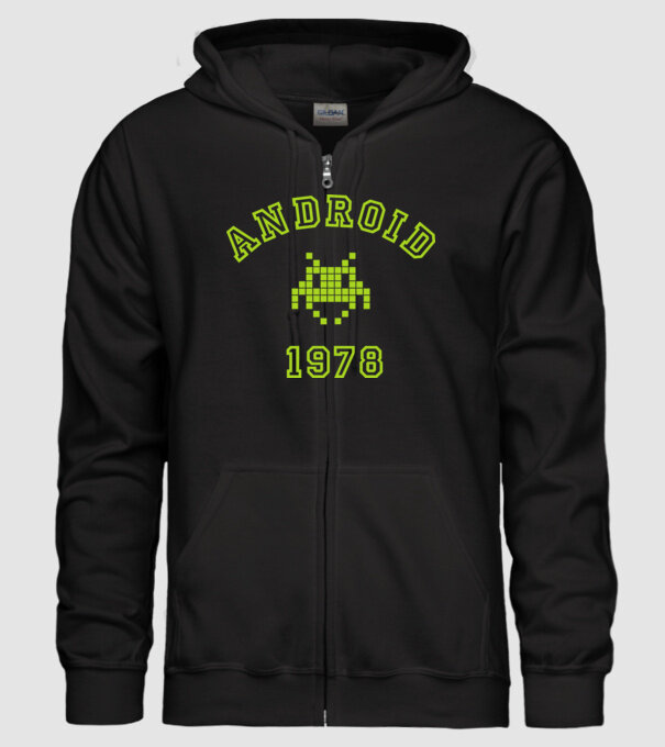 android model negru pe tricou