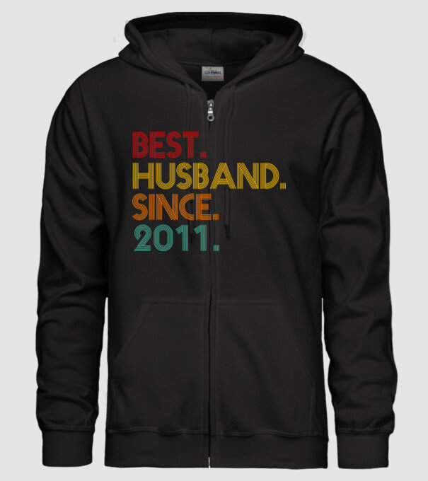 best husband since 2011 retro model negru pe tricou