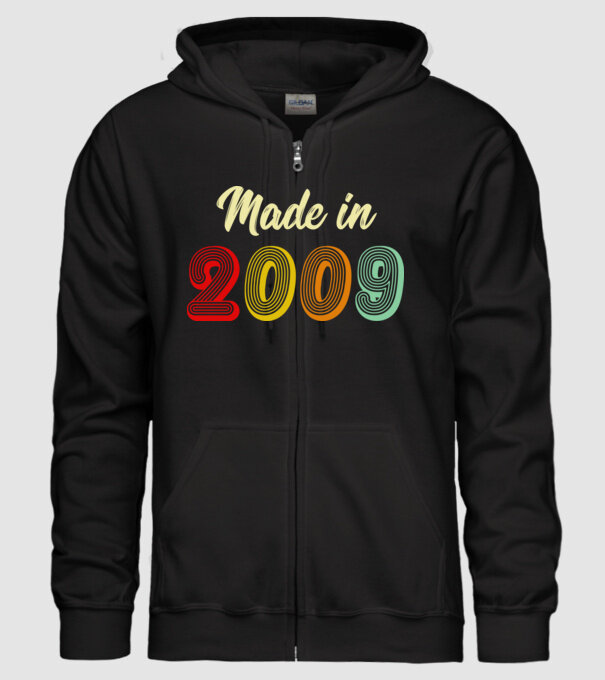 made in 2009 retro model negru pe tricou