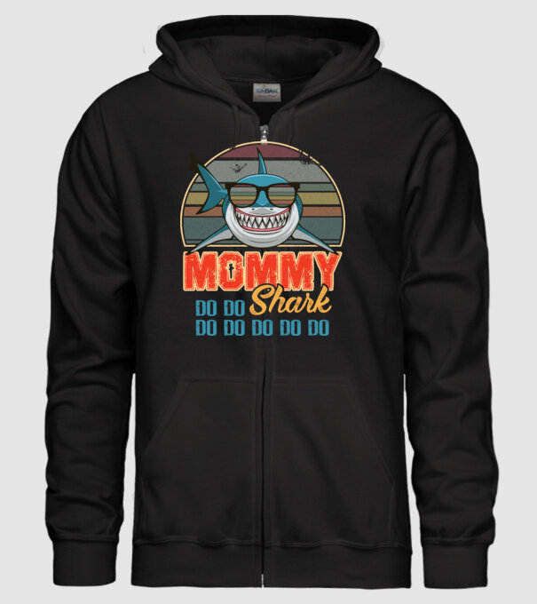 Mommy Shark model negru pe tricou