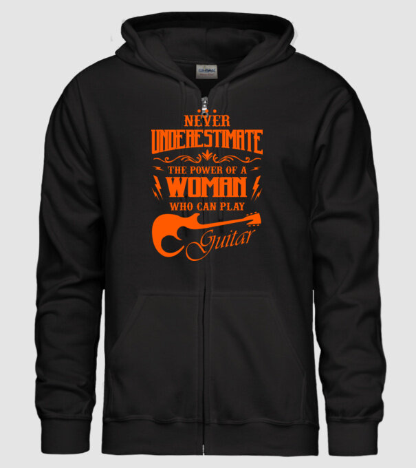Never underestimate the power of a guitar woman model negru pe tricou
