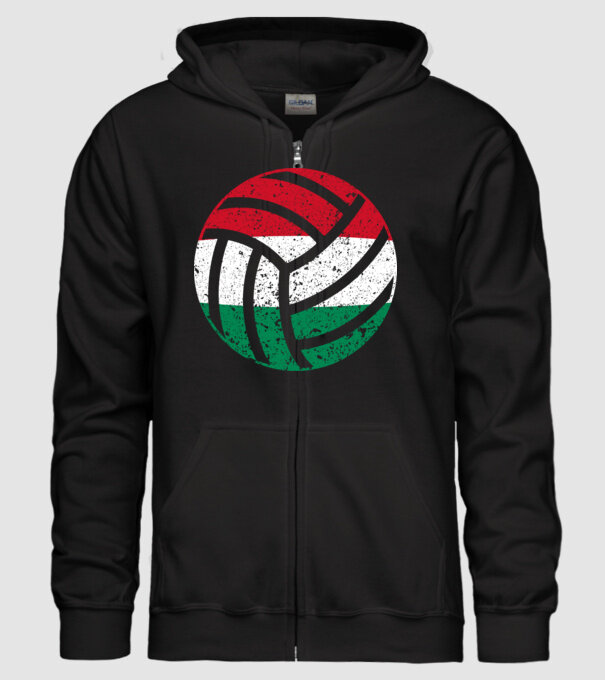 model negru pe tricou