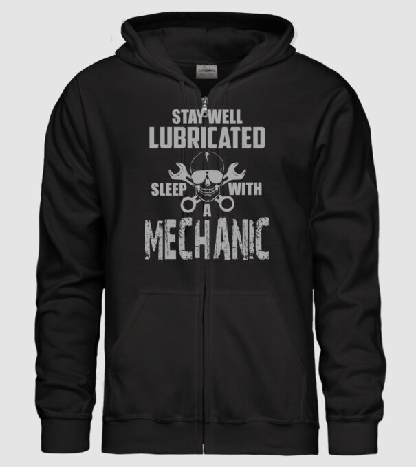 Stay well lubricated model negru pe tricou