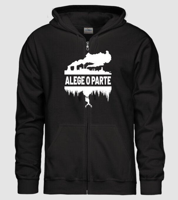 Alege o parte model negru pe tricou