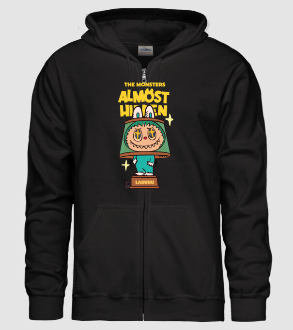 Almost Hidden model negru pe tricou