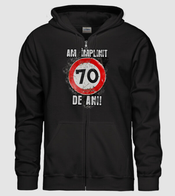 Am împlinit 70 de ani! model negru pe tricou