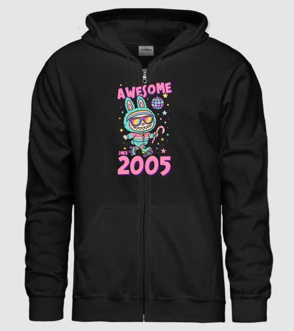 Awesome since 2005 - Labubu model negru pe tricou