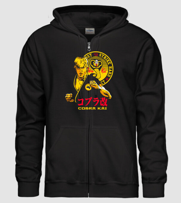 cobra kai poster model negru pe tricou