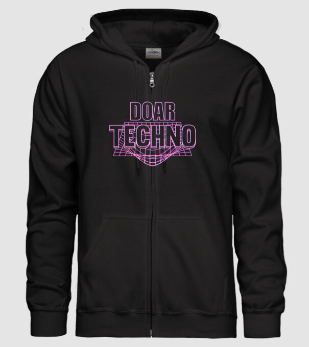 Doar techno model negru pe tricou