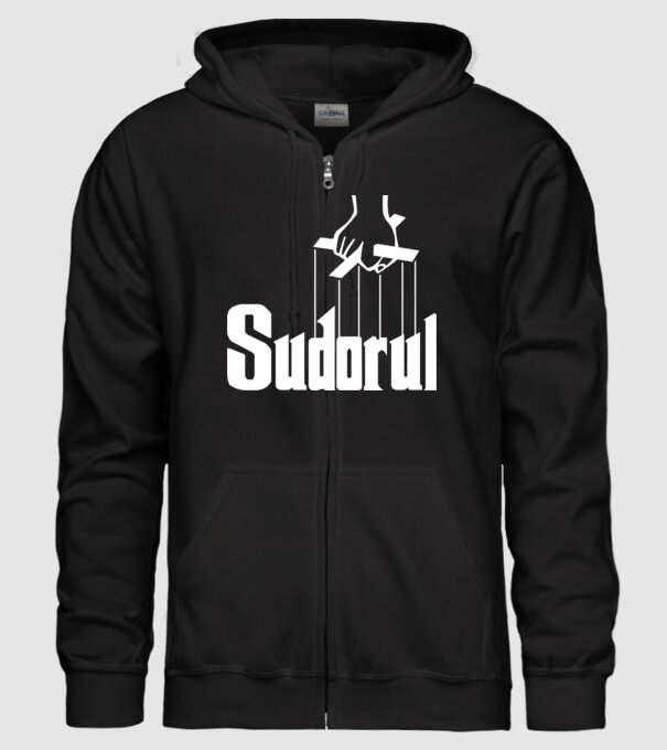 Sudorul model negru pe tricou