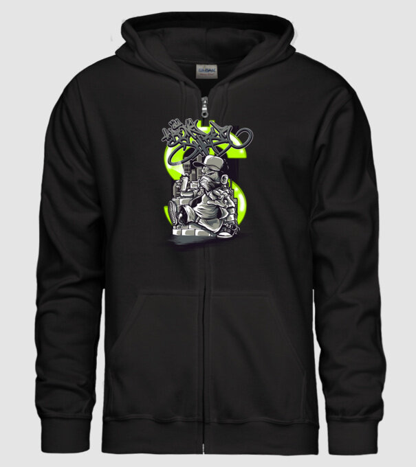Graffiti model negru pe tricou