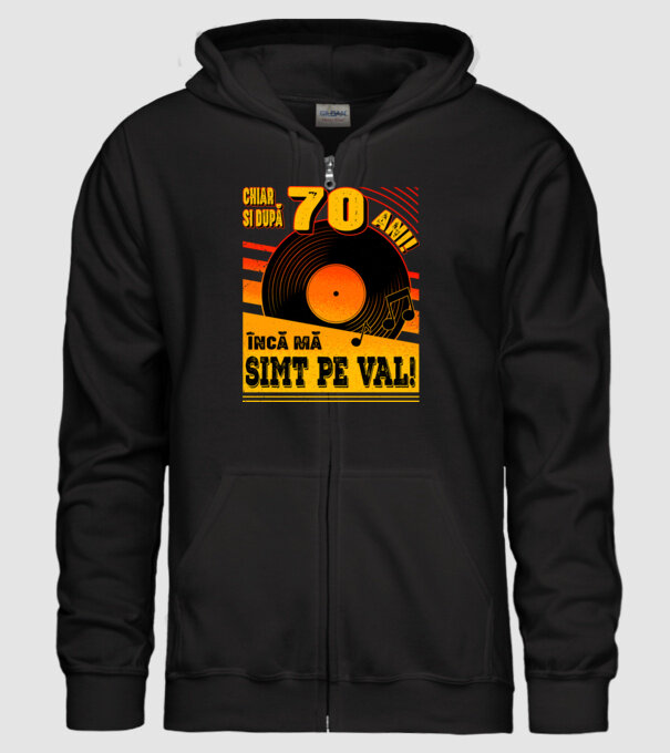 Încă mă simt pe val! 70 model negru pe tricou