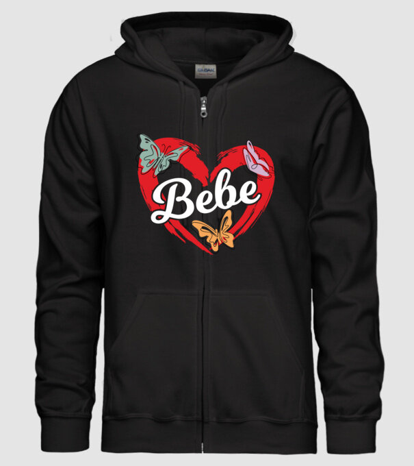 Bebe model negru pe tricou