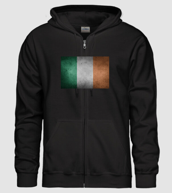 IRELAND model negru pe tricou