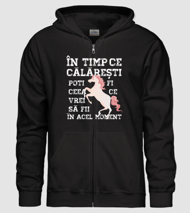 în timp ce călărești poți fi ceea ce vrei să fii - în acel moment model negru pe tricou