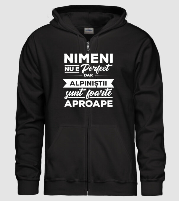 nimeni nu e perfect, dar alpiniștii sunt foarte aproape model negru pe tricou