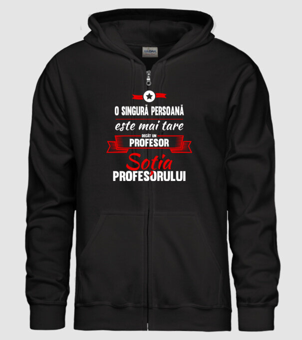 O singură persoană este mai tare decât un profesor, soția profesorului model negru pe tricou